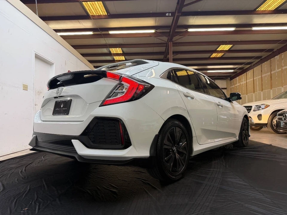 2017 Honda Civic 10th Gen - Image 24 of 31