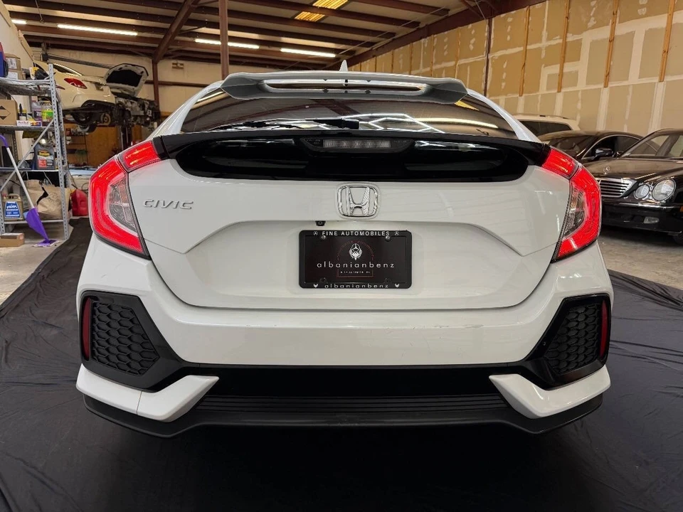 2017 Honda Civic 10th Gen - Image 14 of 21
