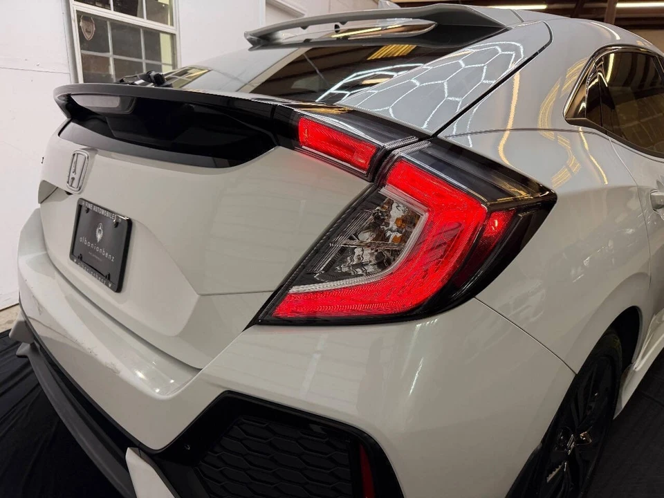 2017 Honda Civic 10th Gen - Image 15 of 21