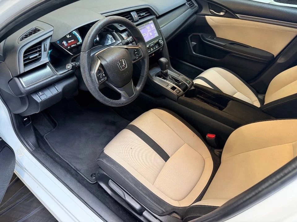 2017 Honda Civic 10th Gen - Image 23 of 31