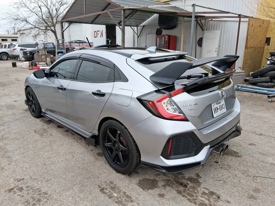 2017 Honda Civic 10th Gen - Image 6 of 6