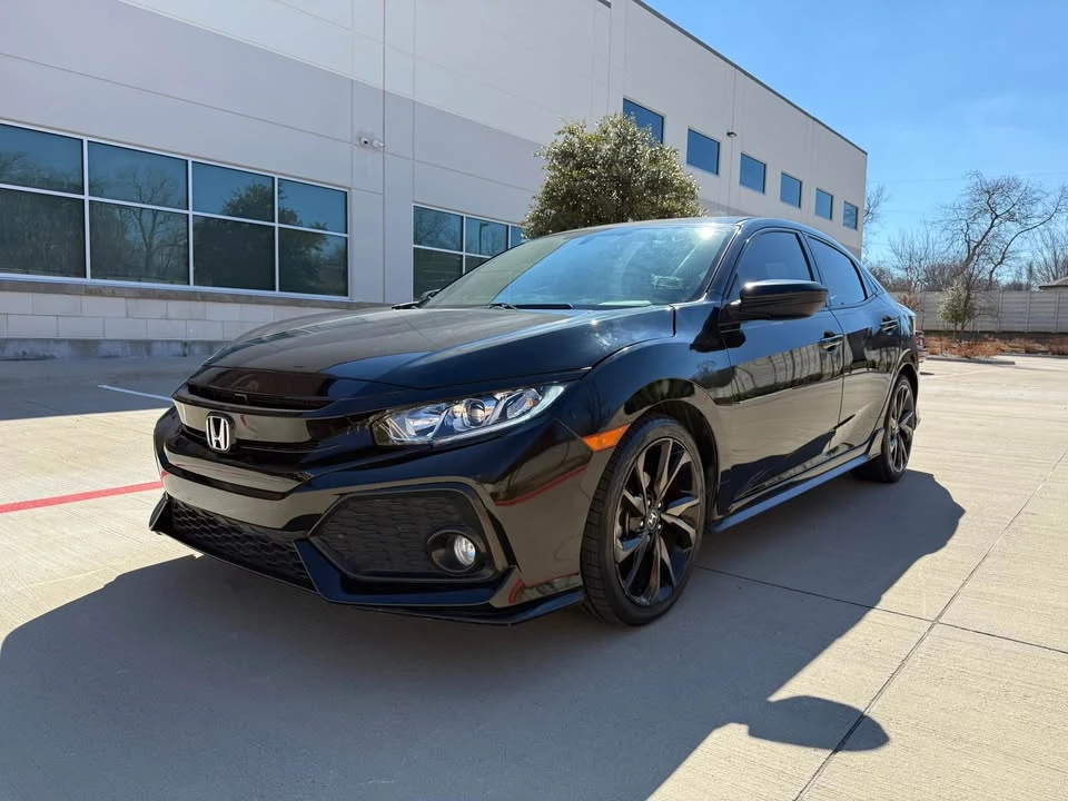 2017 Honda Civic 10th Gen - Image 2 of 16