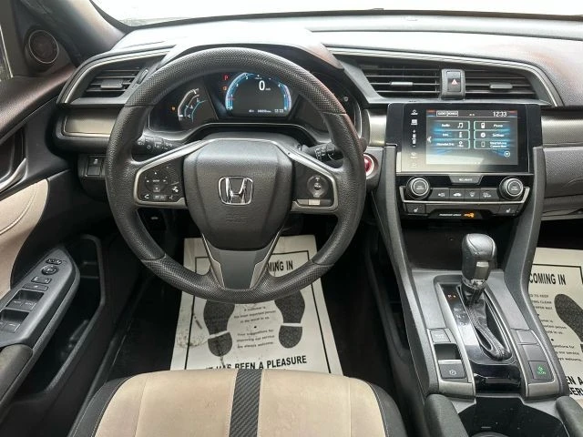 2017 Honda Civic 10th Gen - Image 15 of 21