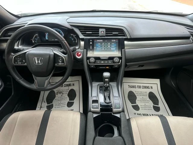 2017 Honda Civic 10th Gen - Image 14 of 21