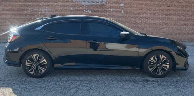 2017 Honda Civic 10th Gen - Image 6 of 15