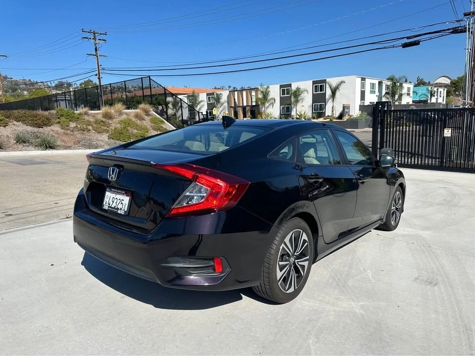 2017 Honda Civic 10th Gen - Image 3 of 12