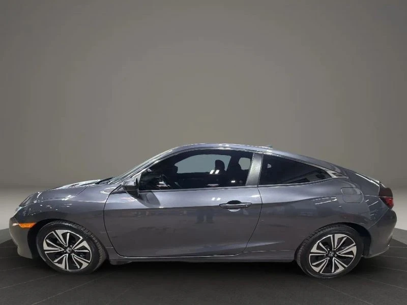 2017 Honda Civic 10th Gen - Image 8 of 12