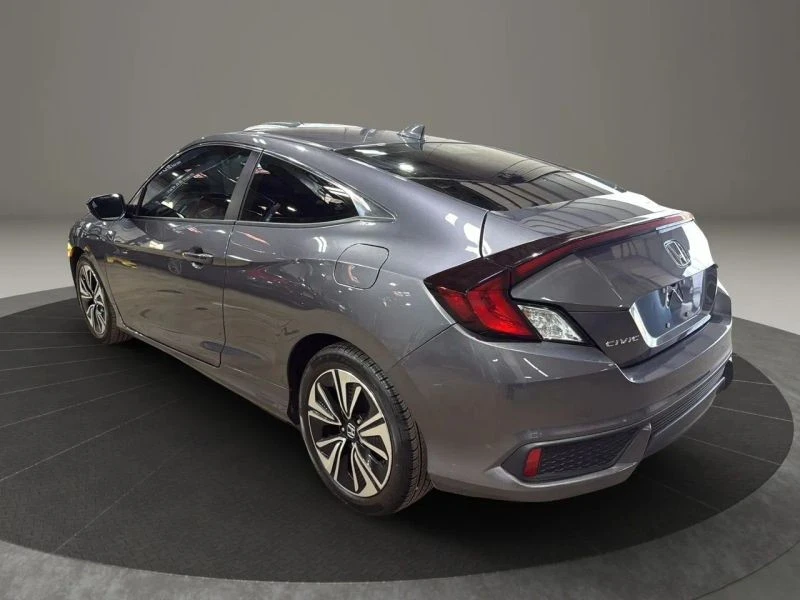 2017 Honda Civic 10th Gen - Image 7 of 12