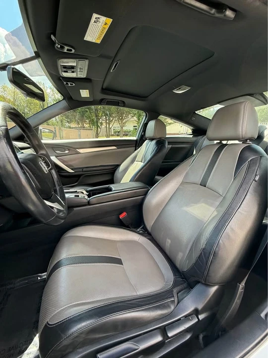 2017 Honda Civic 10th Gen - Image 12 of 20