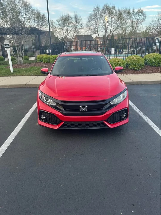 2017 Honda Civic 10th Gen - Image 2 of 14