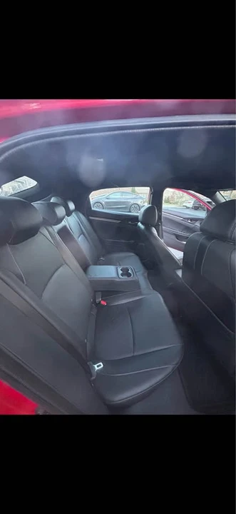 2017 Honda Civic 10th Gen - Image 10 of 16