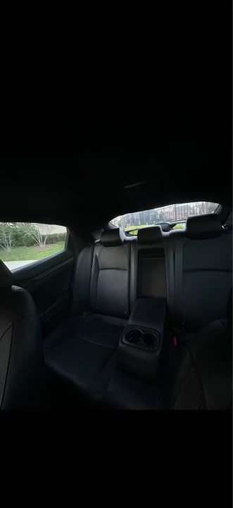 2017 Honda Civic 10th Gen - Image 13 of 16