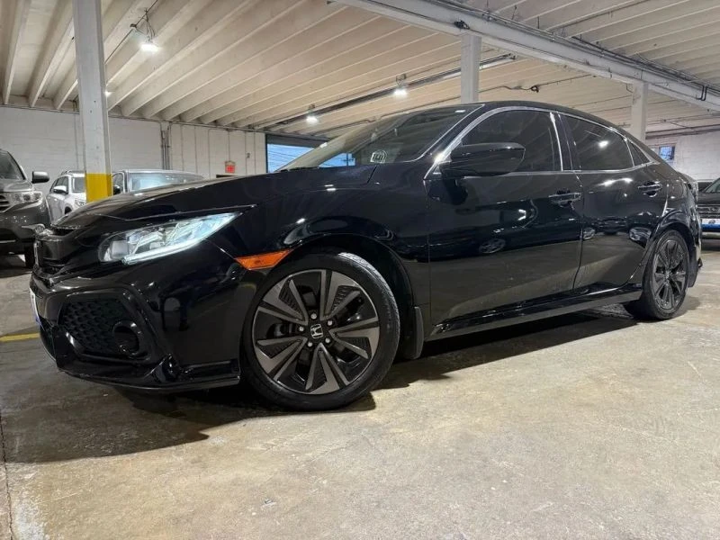 2017 Honda Civic 10th Gen - Image 2 of 12