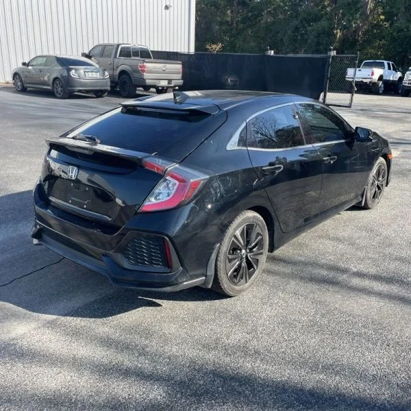 2017 Honda Civic 10th Gen - Image 8 of 12