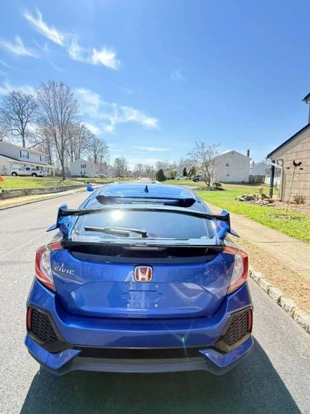 2017 Honda Civic 10th Gen - Image 6 of 12