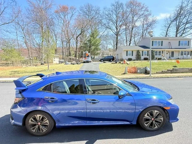 2017 Honda Civic 10th Gen - Image 4 of 12