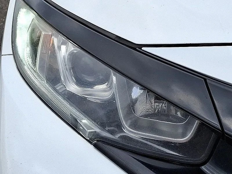 2017 Honda Civic 10th Gen - Image 10 of 12