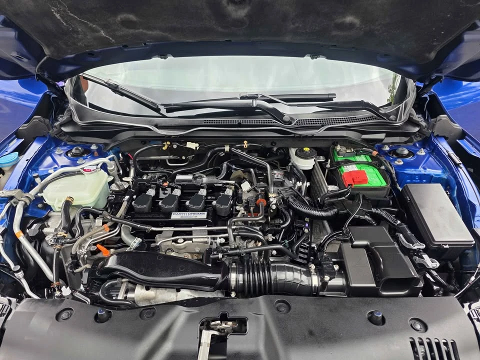 2017 Honda Civic 10th Gen - Image 8 of 15