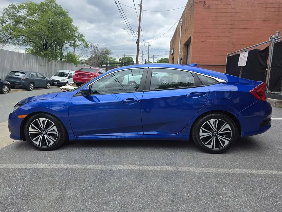 2017 Honda Civic 10th Gen - Image 6 of 15