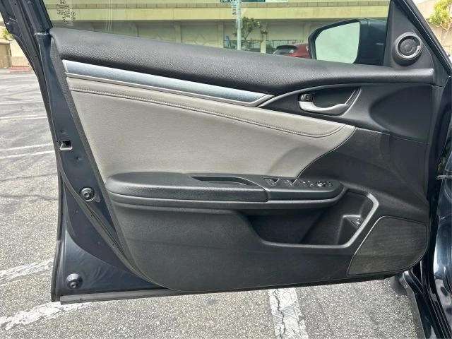 2017 Honda Civic 10th Gen - Image 20 of 21