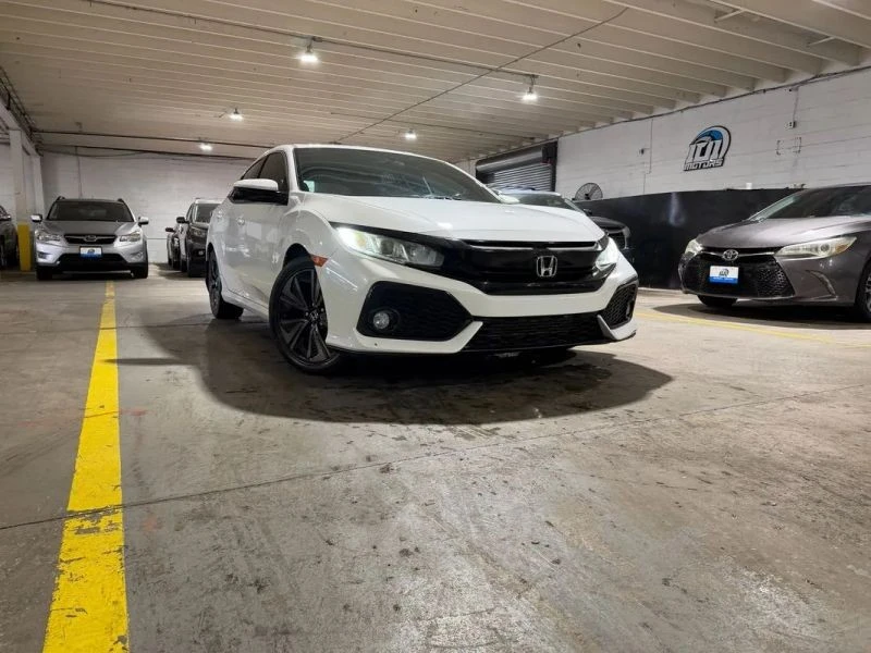 2017 Honda Civic 10th Gen - Image 6 of 12
