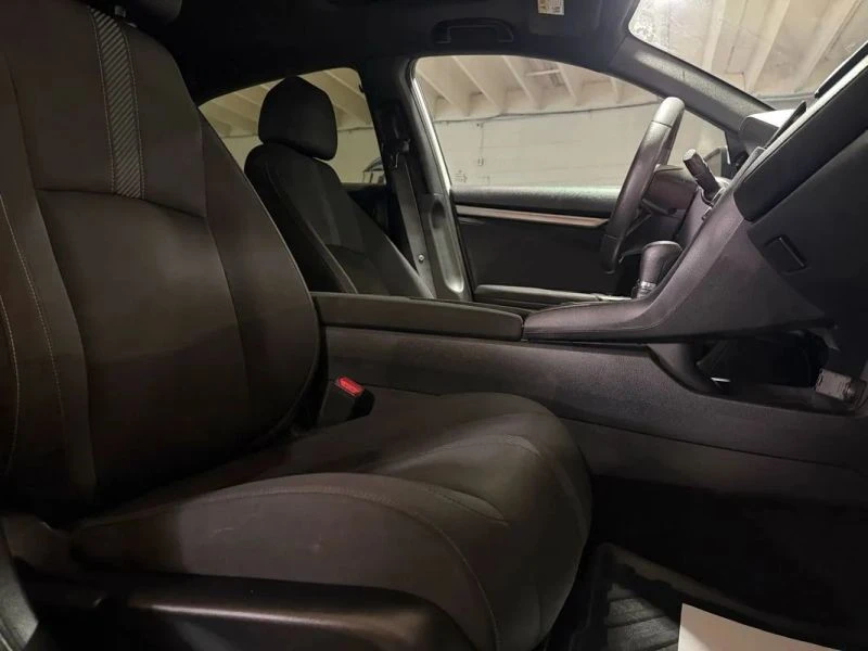 2017 Honda Civic 10th Gen - Image 10 of 12