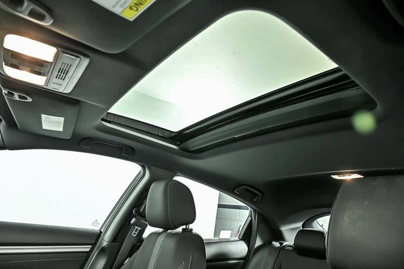 2017 Honda Civic 10th Gen - Image 17 of 28