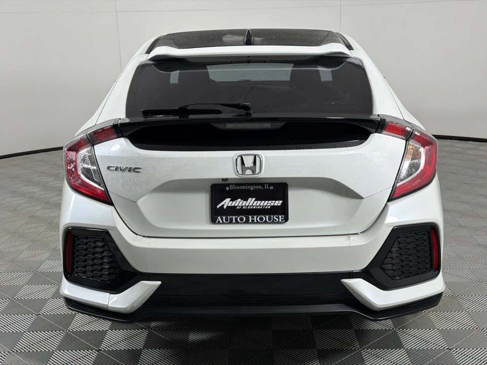 2017 Honda Civic 10th Gen - Image 6 of 12