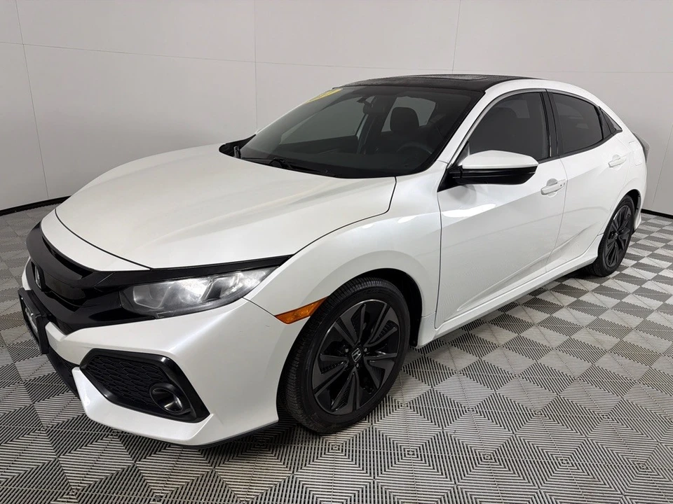 2017 Honda Civic 10th Gen - Image 9 of 12