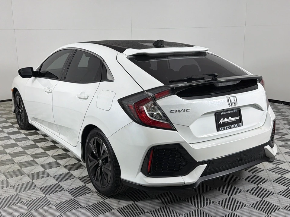 2017 Honda Civic 10th Gen - Image 7 of 12