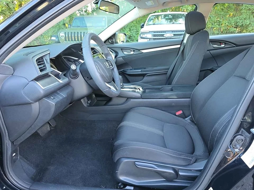 2017 Honda Civic 10th Gen - Image 12 of 18