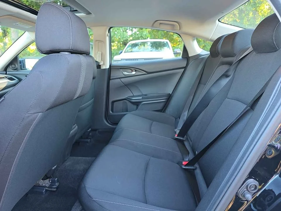 2017 Honda Civic 10th Gen - Image 10 of 18