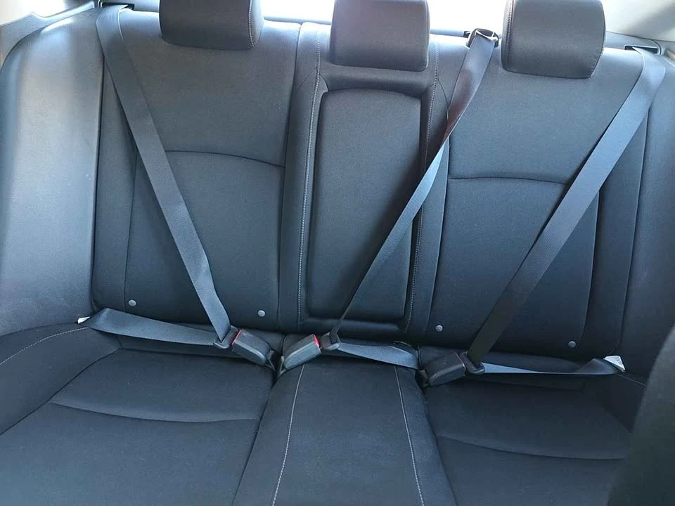 2017 Honda Civic 10th Gen - Image 17 of 18