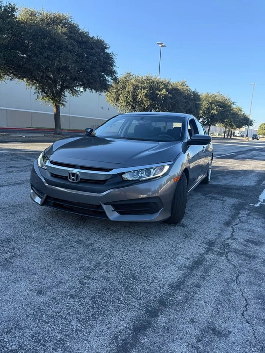 2017 Honda Civic 10th Gen - Image 3 of 15