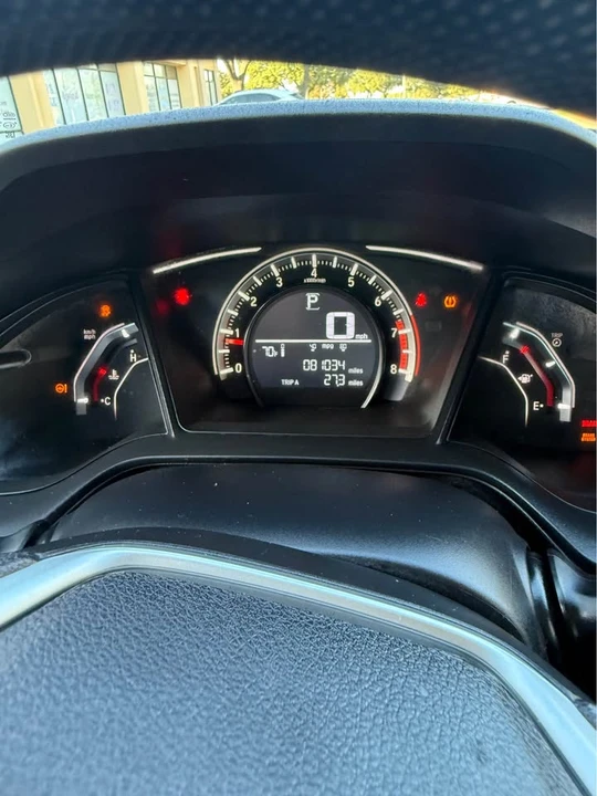 2017 Honda Civic 10th Gen - Image 13 of 15