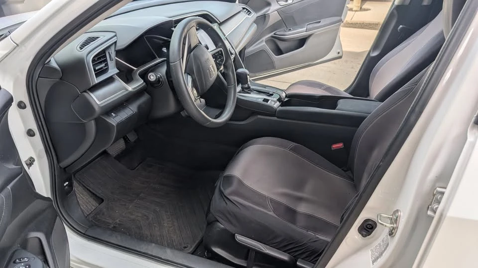 2017 Honda Civic 10th Gen - Image 3 of 7