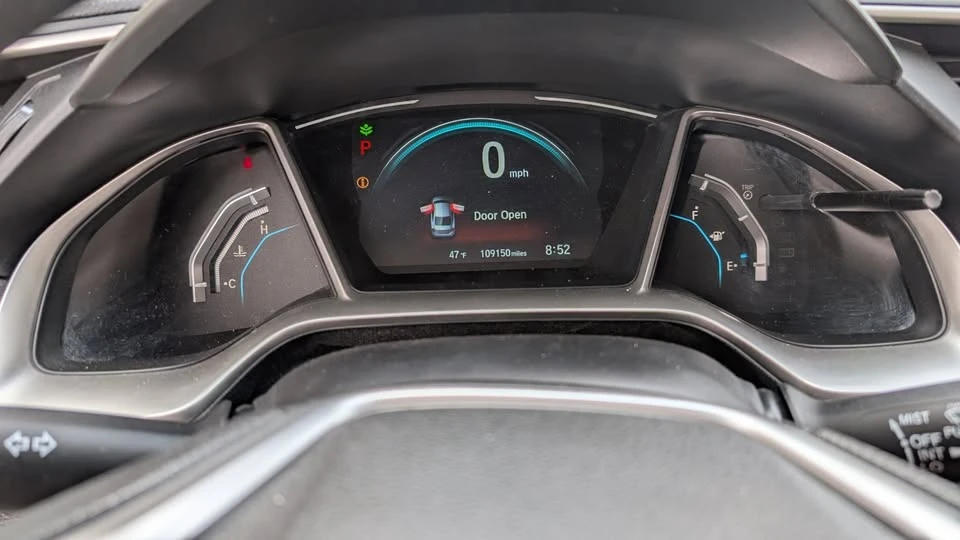 2017 Honda Civic 10th Gen - Image 5 of 7