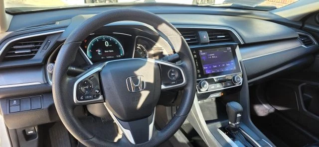 2017 Honda Civic 10th Gen - Image 12 of 21