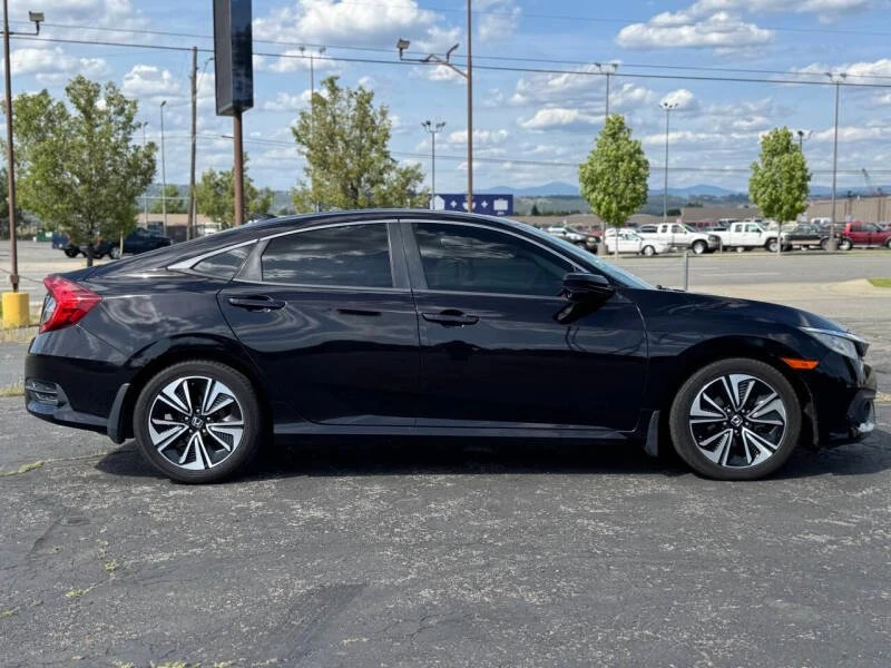 2017 Honda Civic 10th Gen - Image 6 of 20