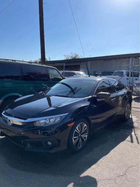 2017 Honda Civic 10th Gen - Image 3 of 3