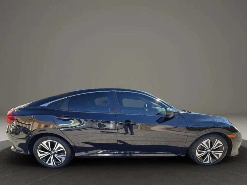 2017 Honda Civic 10th Gen - Image 4 of 12