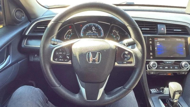 2017 Honda Civic 10th Gen - Image 10 of 12