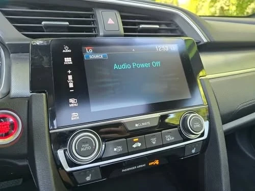 2017 Honda Civic 10th Gen - Image 9 of 20