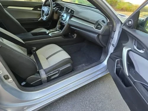 2017 Honda Civic 10th Gen - Image 5 of 20