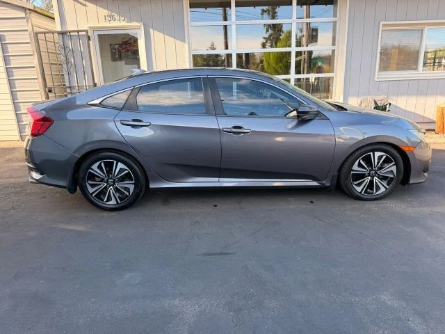 2017 Honda Civic 10th Gen - Image 5 of 7