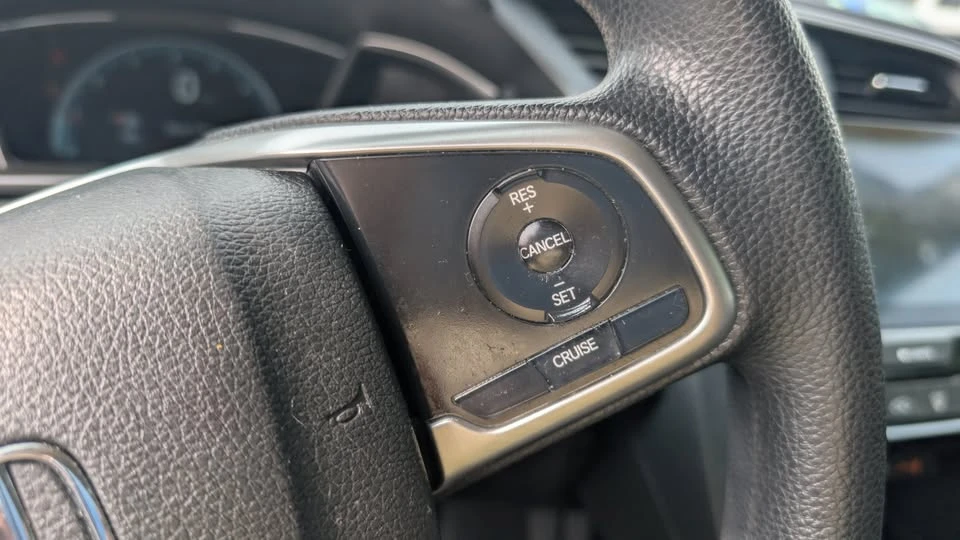 2017 Honda Civic 10th Gen - Image 11 of 15