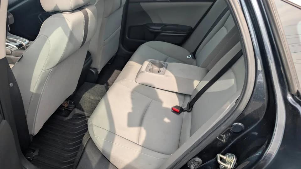 2017 Honda Civic 10th Gen - Image 7 of 15