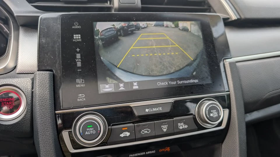2017 Honda Civic 10th Gen - Image 14 of 15