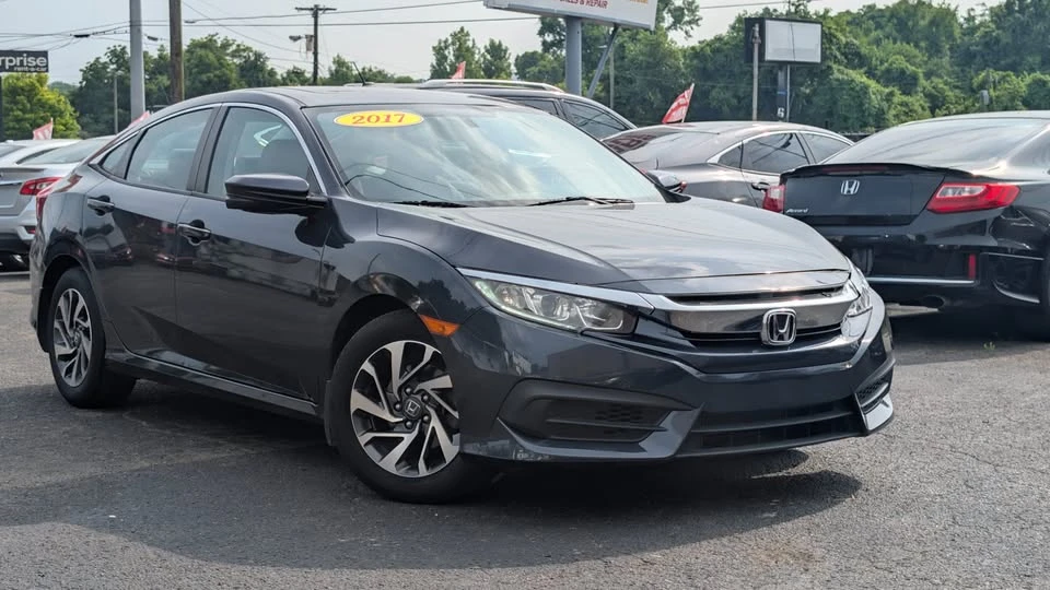 2017 Honda Civic 10th Gen - Image 3 of 15