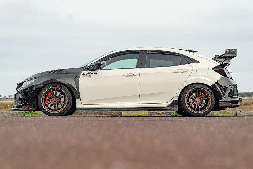 2017 Honda FK8 Civic Type R - Image 4 of 31